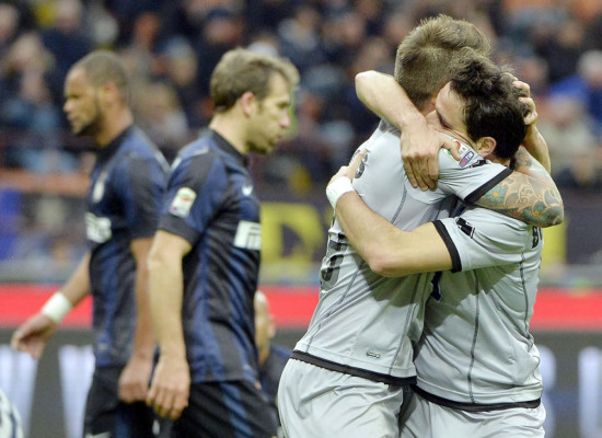 El Inter pierde con el Atalanta y se complica