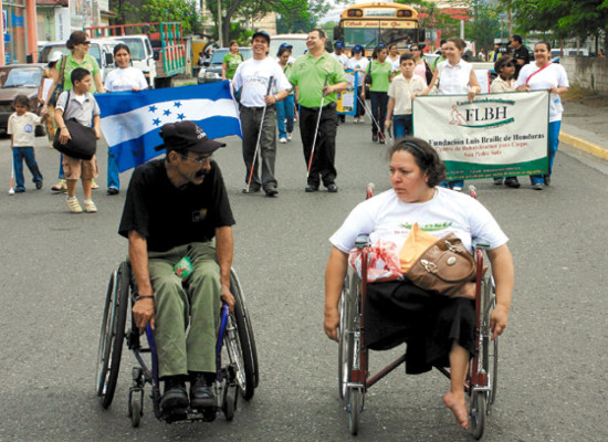 Discapacitados piden mejores oportunidades