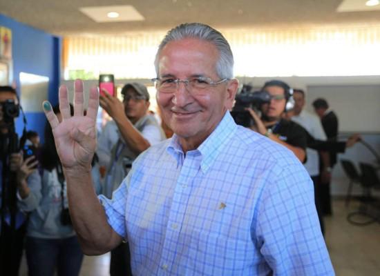 Así luce en la actualidad el expresidente Ricardo Maduro