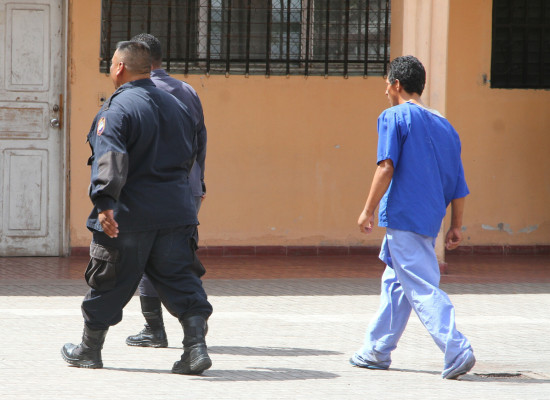 24 horas con el 'mesías” del psiquiátrico Mario Mendoza