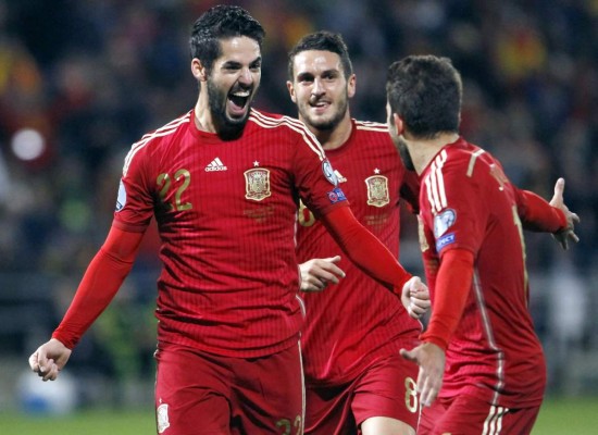 Isco dirige la victoria de España sobre Bielorrusia