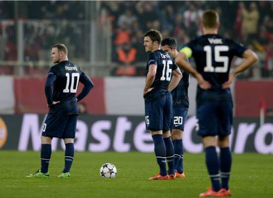 El tico Joel Campbell hace un golazo y deja en coma al Manchester United