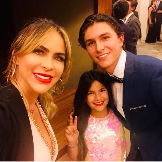 Reportan el fallecimiento del hijo mayor de la actriz Aylín Mujica