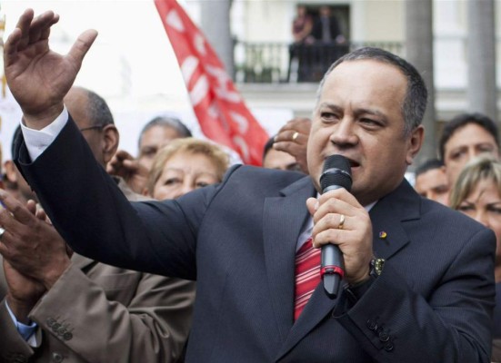 Prohíben salir de Venezuela a directores de medios