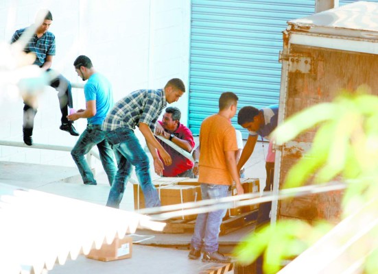 Fiscalía asegura lote de aspirinas de Salud