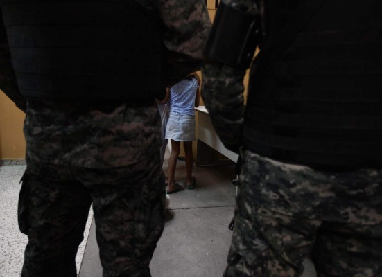 Buscan a taxista por violar a niña de 8 años en Tegucigalpa