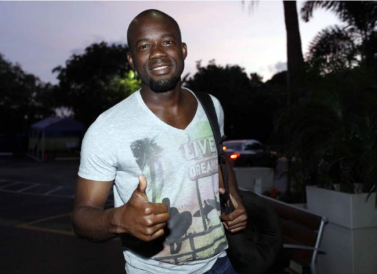 Muma, Roger y Osman Chávez se reportan a la Selección de Honduras