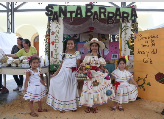 Derroche de tradiciones hondureñas