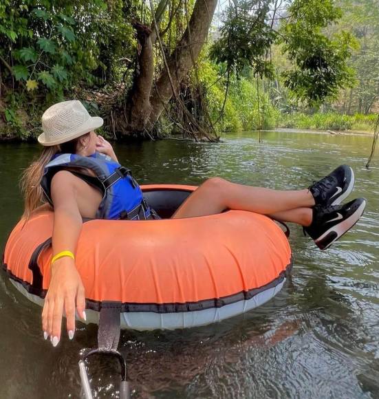 La novia de Juan Vieyra también pudo disfrutar en su momento del Layo de Yojoa. 