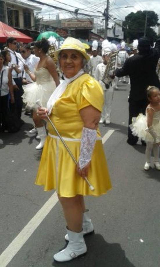 La edad no es límite cuando se quiere ser palillona.