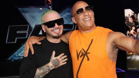 El cantante colombiano J Balvin estrenó su nuevo video musical, “Toretto”, en honor al personaje que protagoniza Vin Diesel en la saga “Fast &amp; Furious”, que acaba de estrenar la cinta “Fast X”. El video fue grabado en Miami y cuenta por primera vez con la participación del actor en un video musical de la franquicia. La banda sonora de “<i>Fast X</i>” también incluye canciones de artistas como Maria Becerra, Myke Towers, Ludmilla, YoungBoy Never Broke Again, Jimin de BTS, Kodak Black y NLE Choppa, entre otros.