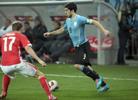 Uruguay rescató un empate contra Austria