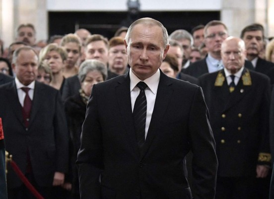 Vladimir Putin ordena reforzar la capacidad nuclear rusa