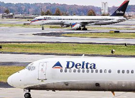 Delta inaugura vuelo a Roatán