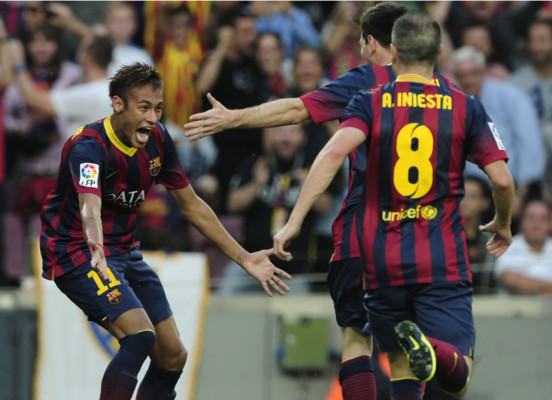 El Barça se lleva un clásico igualadísimo y abre hueco en la Liga