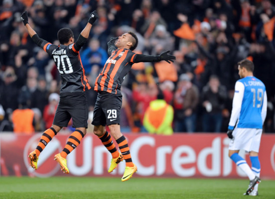 Real Sociedad cae goleada por el Shakhtar y se despide de Europa