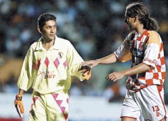 Campos arremete contra 'Hugol”