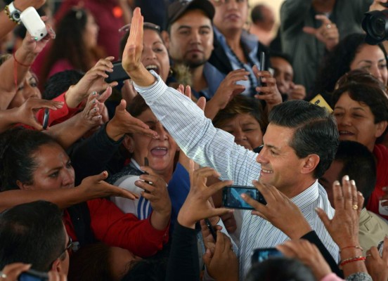 Peña Nieto dará a conocer su patrimonio tras polémica por 'casa blanca'