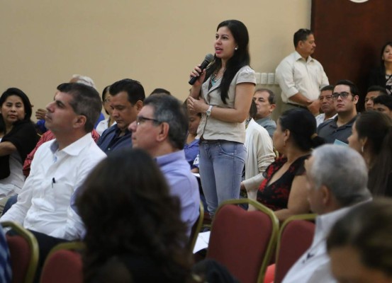 Cargas tributarias llevan a la quiebra a los mipymes