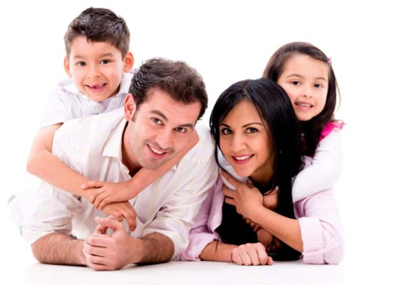 Compartir el cuidado de los hijos mejora la relación de pareja