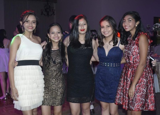 Brindis por María José Paguaga Badía.