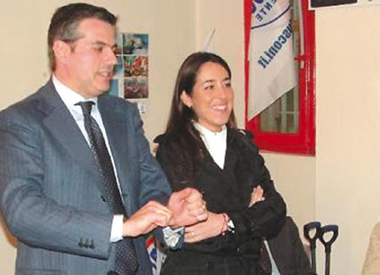 Cisma en Italia por pleito conyugal de Berlusconi