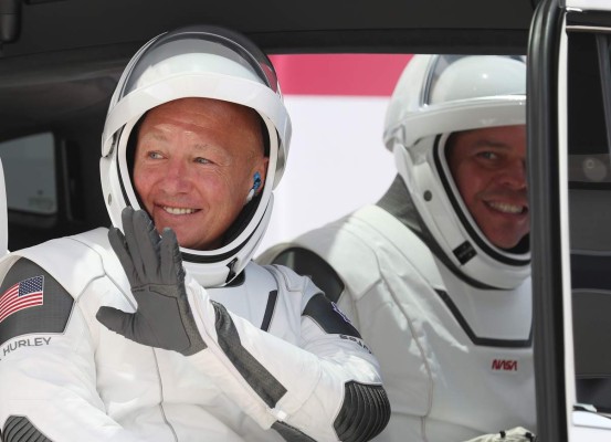 Bob y Doug, los dos mejores amigos astronautas que confían en SpaceX