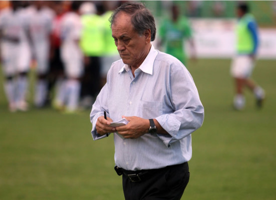 Chelato Uclés, coordinador de reservas del Olimpia