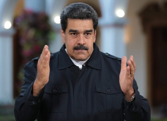 Maduro vende 15 toneladas de oro a Emiratos Árabes