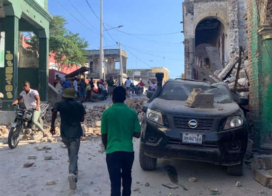 Número de muertos por terremoto en Haití sube a 304