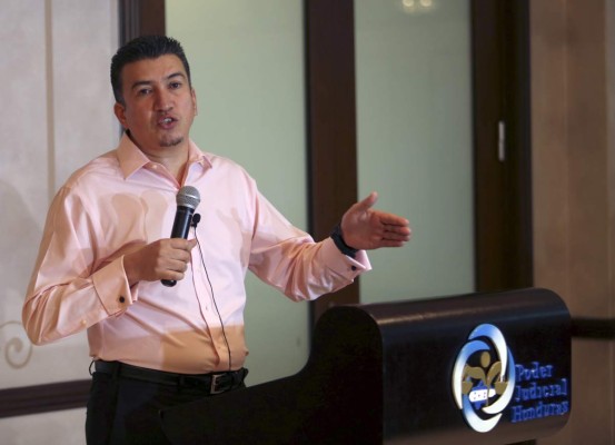 Prohíben a jueces sacar expedientes