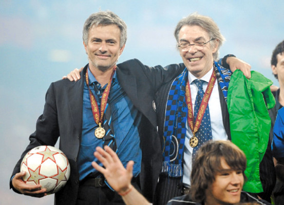 Mourinho se reunirá hoy con la directiva del Madrid