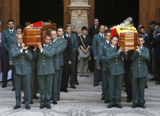 Identifican dos sospechosos