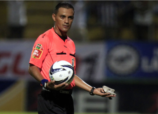 Melvin Matamoros pitará la gran final del fútbol de Honduras