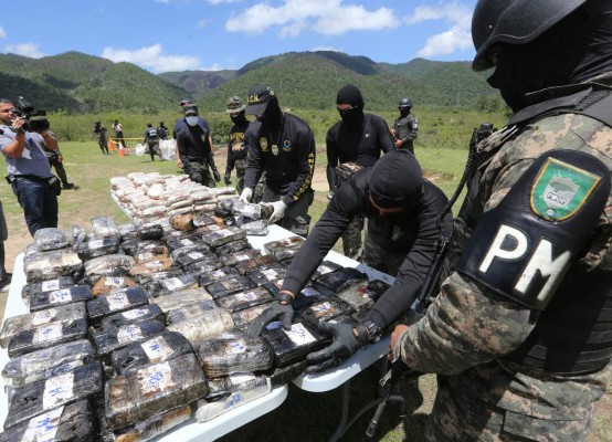 Decomisados más de 1,700 kilos de coca al narcotráfico en 2017