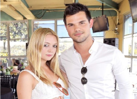 La hija de Carrie Fisher se refugia en los brazos de Taylor Lautner  