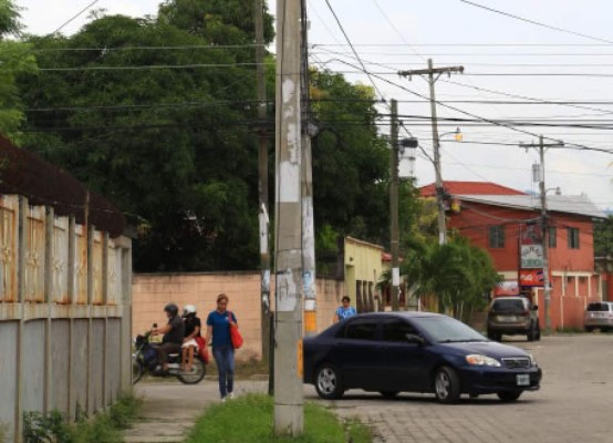 La Villa Florencia está a merced de los asaltos