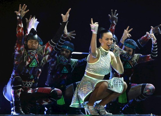 Katy Perry y su equipo deberán pagar 2.78 millones de dólares por plagio