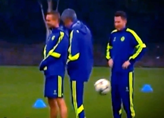 Video: La broma de Mourinho que hizo reír a sus asistentes