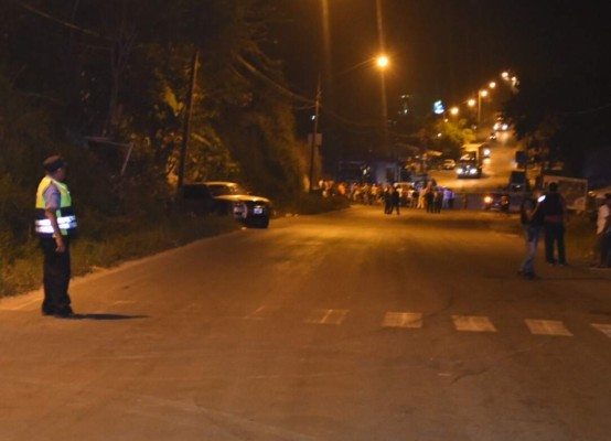 Un muerto deja balacera entre Policía y delincuentes en Jutiapa