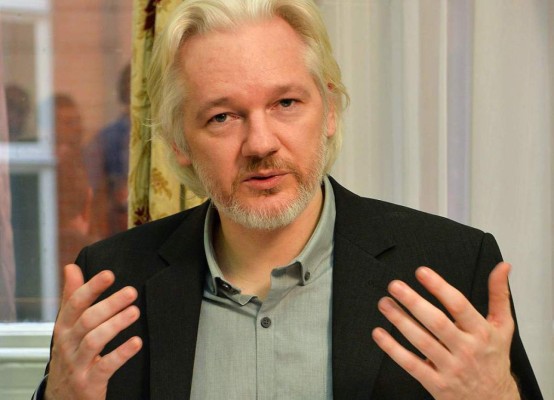 Londres detendrá a Assange si sale de embajada ecuatoriana