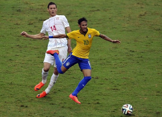 Brasil venció a Serbia con una floja actuación en su último amistoso