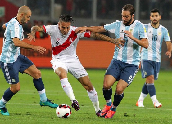 Perú y Argentina se repartieron un punto