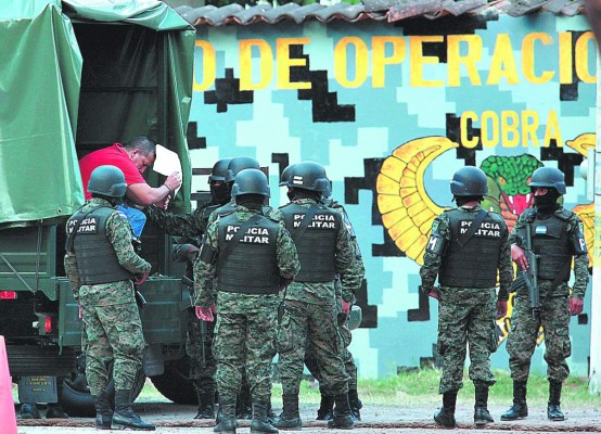 Piden más días para audiencia de policías Tigres