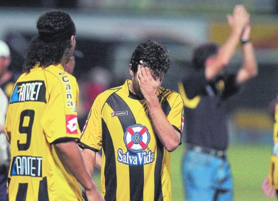 Lamento aurinegro