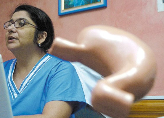 15 casos se detectan al mes de cáncer gástrico