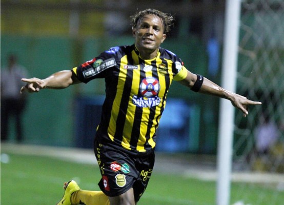 El 10 de enero será el partido de despedida de Carlos Pavón