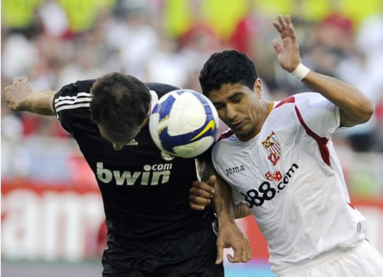 Raúl da vida al Madrid