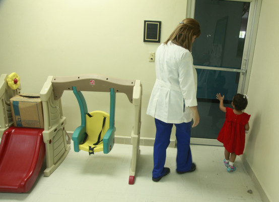 Fundaciones apoyan obras en pediatría del Mario Rivas