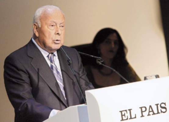 Muere presidente del diario El País
